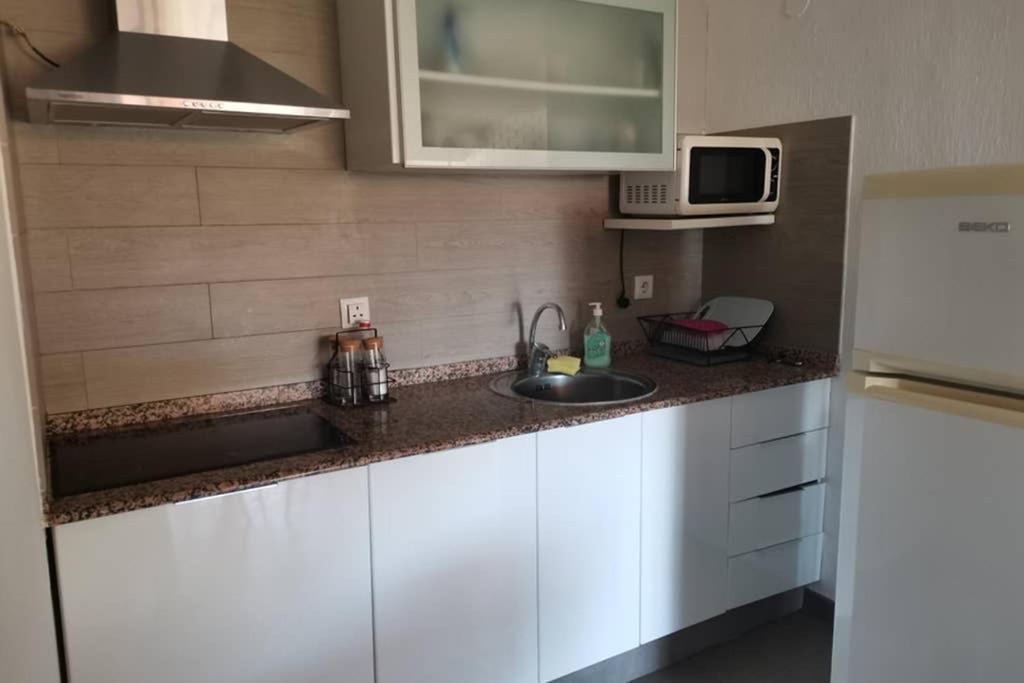 Apartamento Luminoso Benidorm Playa Levante Rincon De Loix Apartment Екстериор снимка